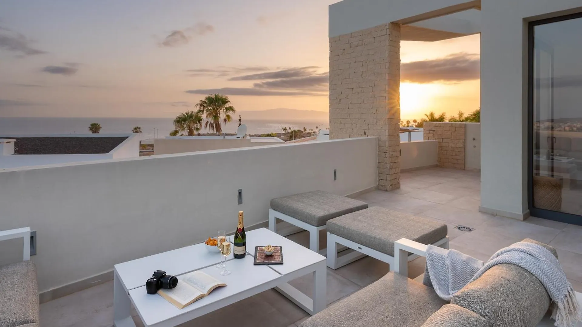 Karat Villa Neveda Costa Adeje  Spain