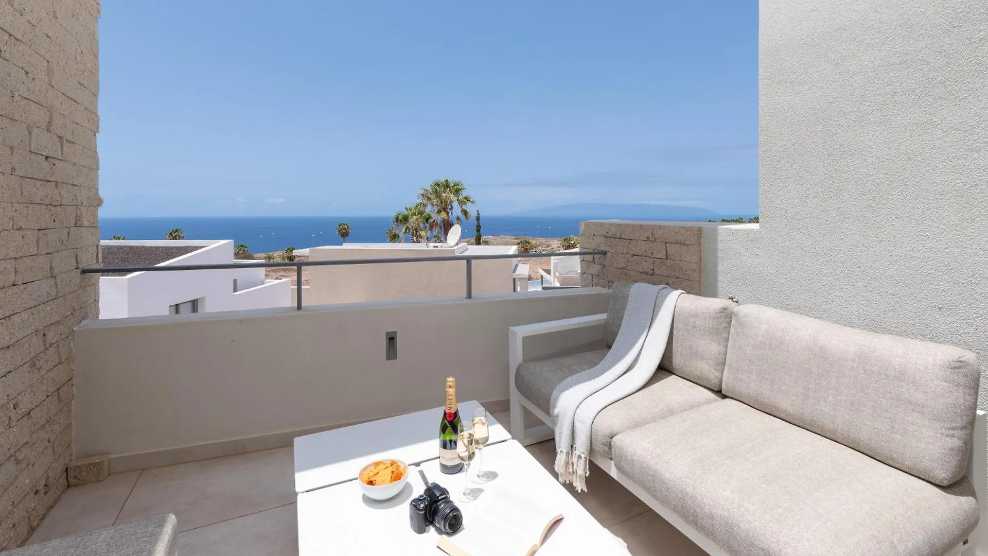 Karat Villa Neveda Costa Adeje   Costa Adeje (Tenerife)