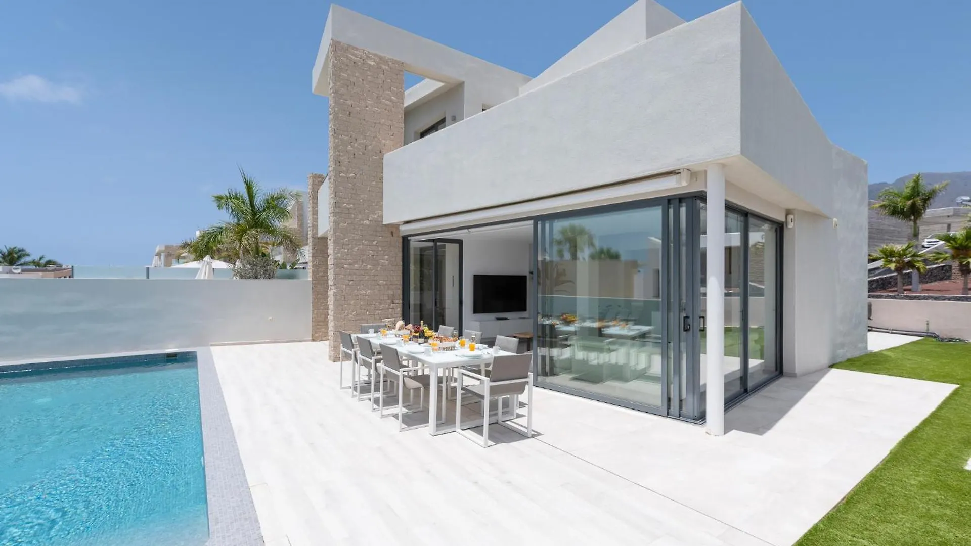 Karat Villa Neveda Costa Adeje